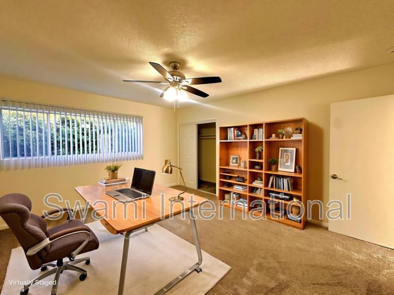 Townhouse for rent at 25907 Oak St #19, Lomita, CA 90717