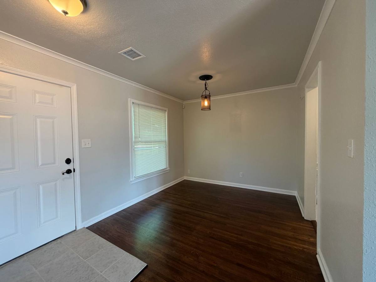 House for rent at 4819 S Owasso Ave, Tulsa, OK 74105