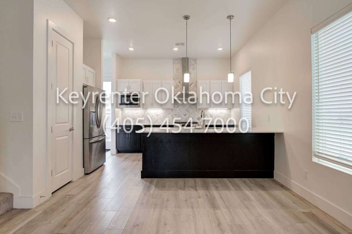 House for rent at 2544 NW 130th St, Oklahoma City, OK 73120