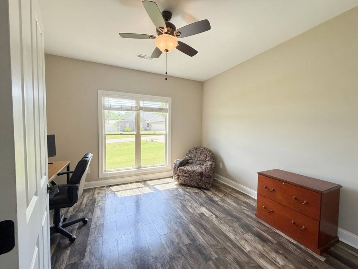 House for rent at 5005 Rainier Dr, Chapel Hill, TN 37034