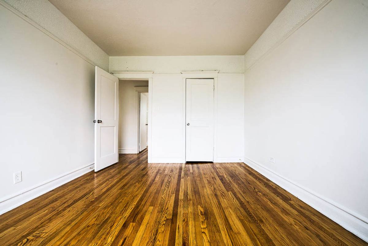 Apartment for rent at 5758-60 S Wabash Ave, Chicago, IL 60637