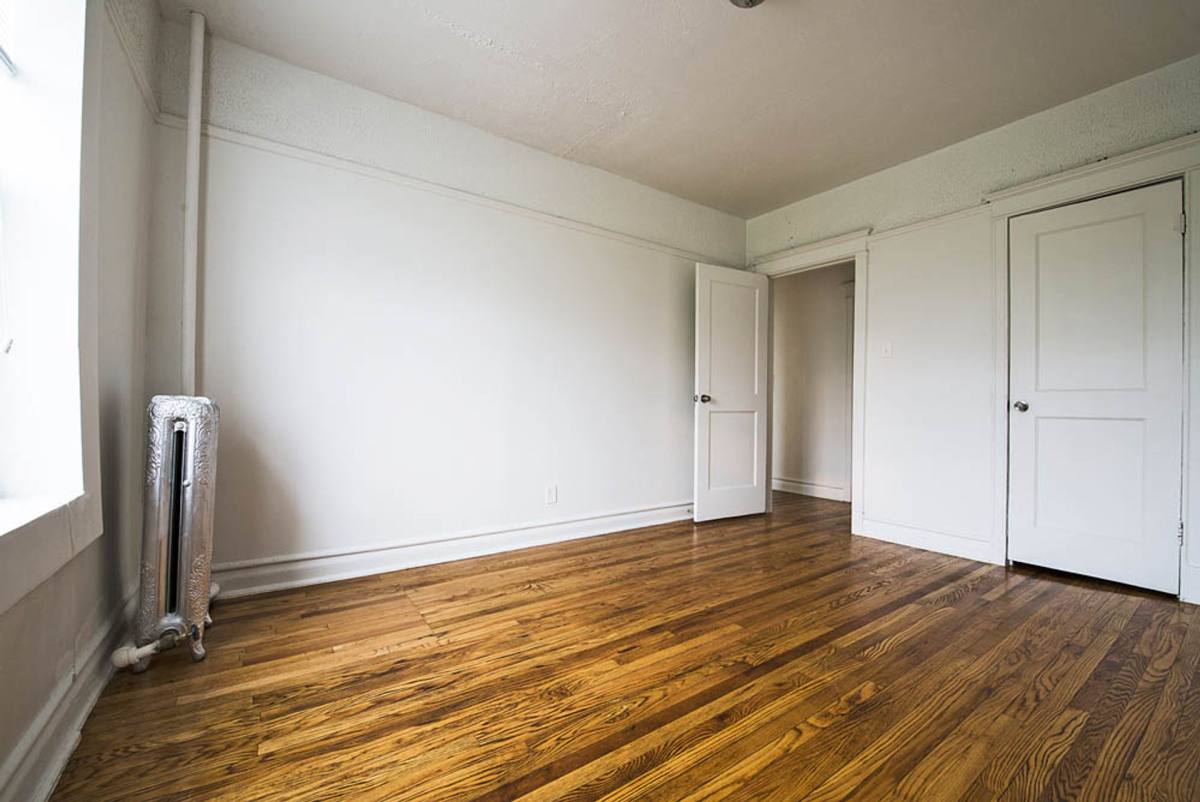 Apartment for rent at 5758-60 S Wabash Ave, Chicago, IL 60637