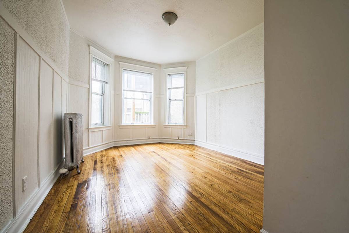 Apartment for rent at 5758-60 S Wabash Ave, Chicago, IL 60637