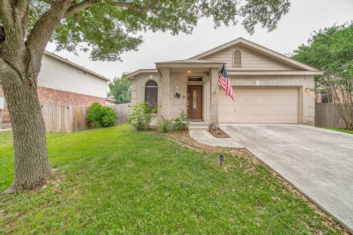 116 Pilot Point, Cibolo, TX 78108 - House for Rent