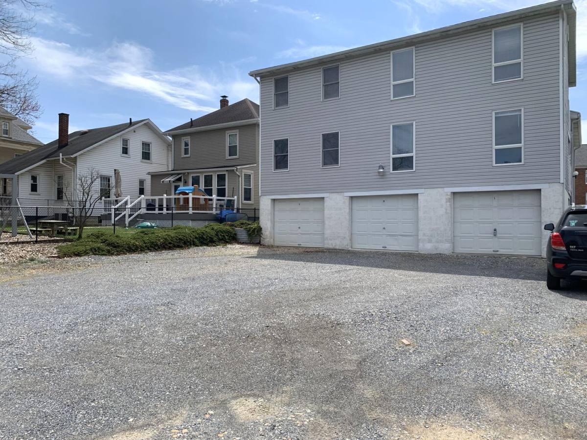 Apartment for rent at 253 College Ave, Chambersburg, PA 17201
