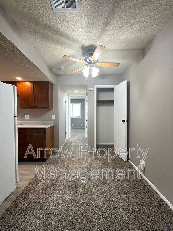 Apartment for rent at 2110 J St #7, Lincoln, NE 68510