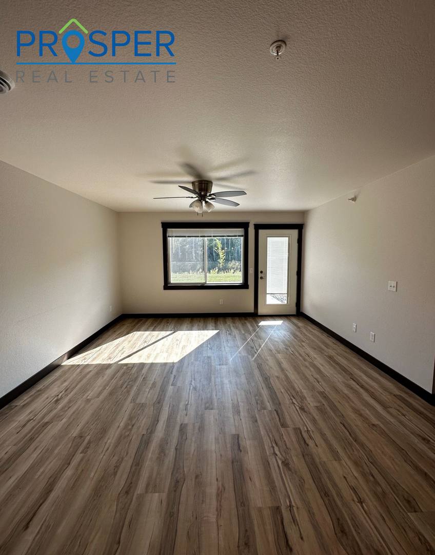 Apartment for rent at 1648 Hong St, Altoona, WI 54720