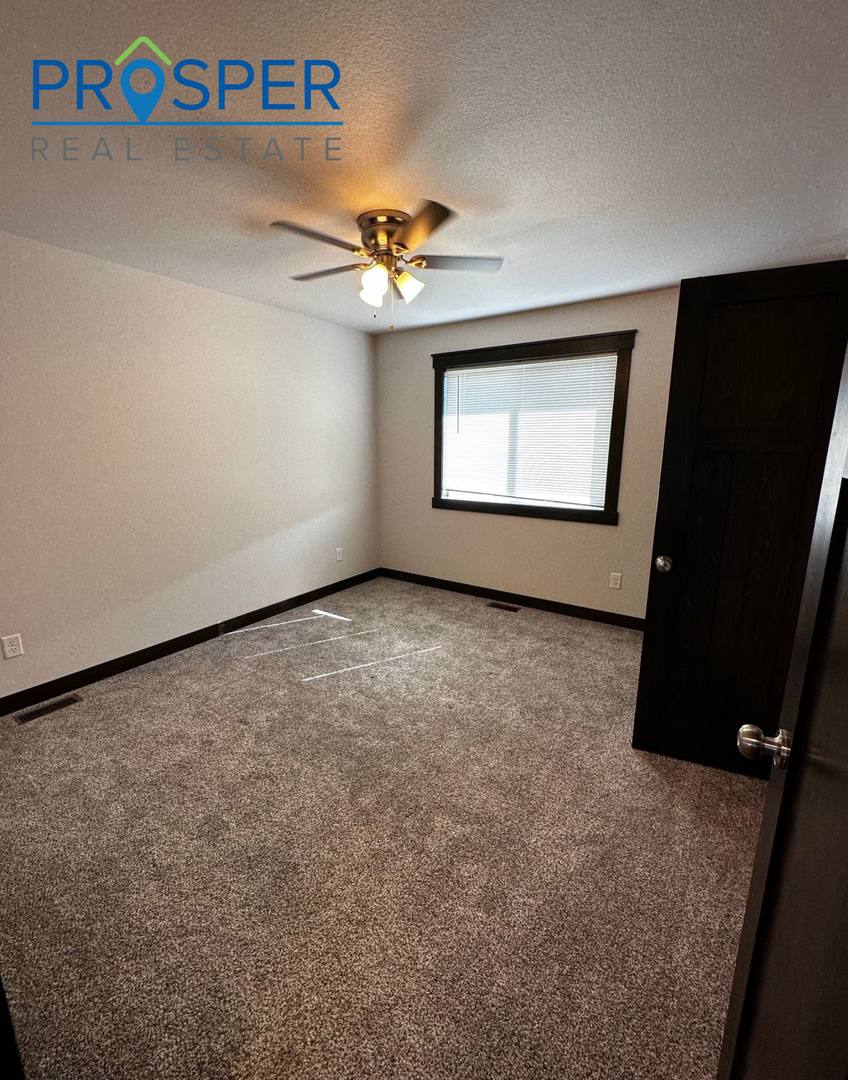 Apartment for rent at 1648 Hong St, Altoona, WI 54720