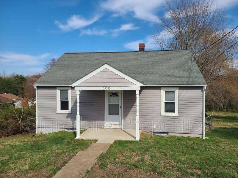 House for rent at 500 Claiborne Ave, Fredericksburg, VA 22405