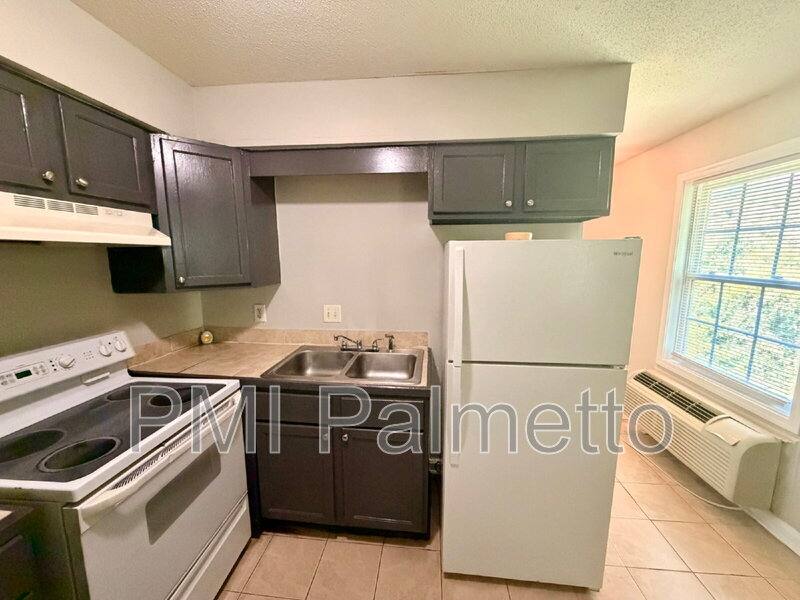 Apartment for rent at 1908 Tall Pines Circle #4, Columbia, SC 29205