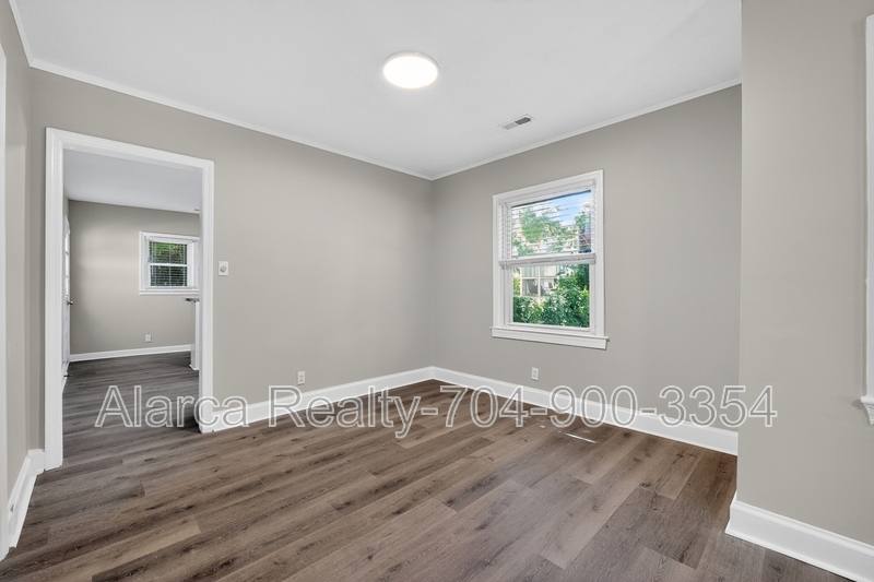 House for rent at 2322 Belfast Dr, Charlotte, NC 28208