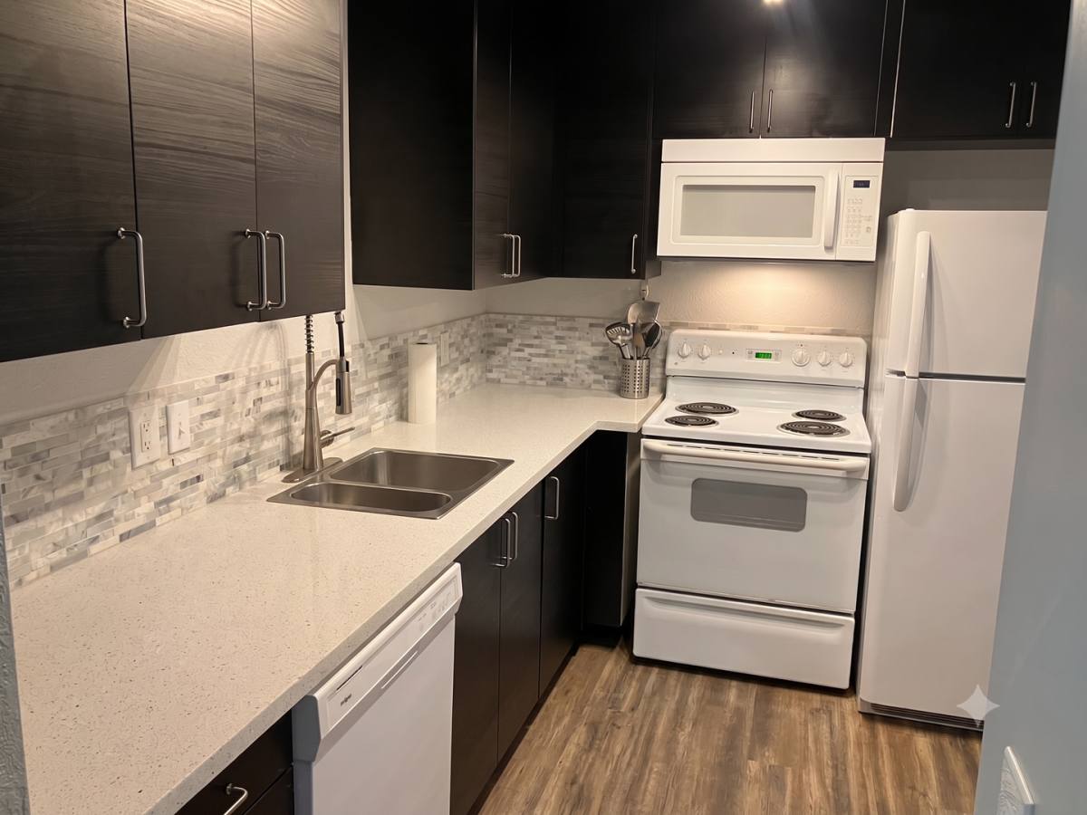 Apartment for rent at 745 Rainier Blvd N, Issaquah, WA 98027