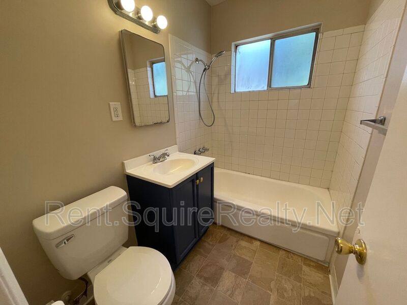 Apartment for rent at 414 N San Gabriel Ave #5, Azusa, CA 91702