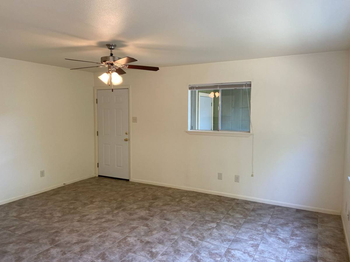 Apartment for rent at 405 Ranchero Rd, Kerrville, TX 78028