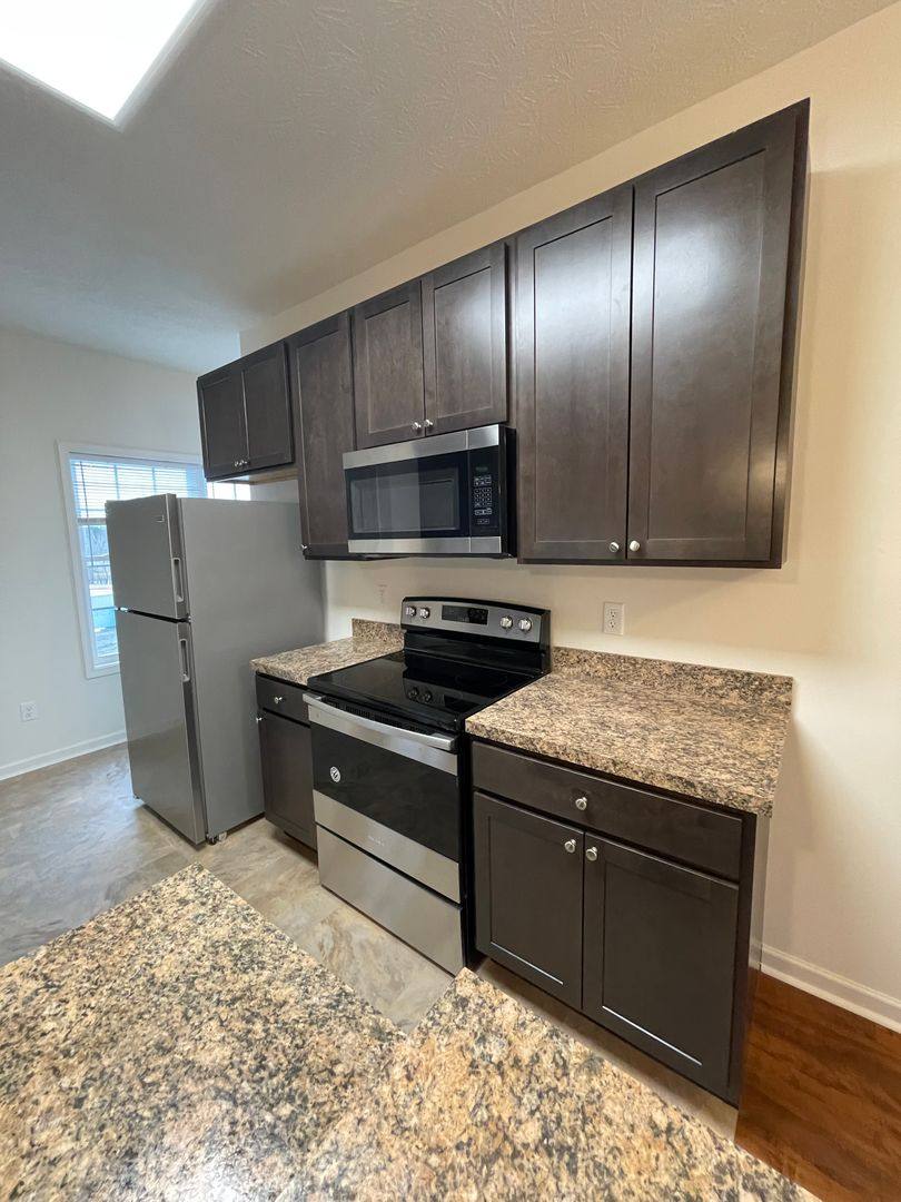 Townhouse for rent at 2933 Congers Creek Rd, Harrisonburg, VA 22801
