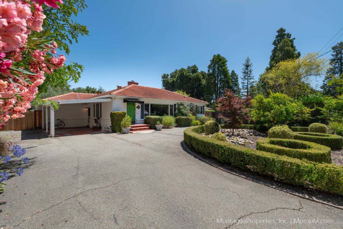 House for rent at 16911 Kennedy Rd, Los Gatos, CA 95032