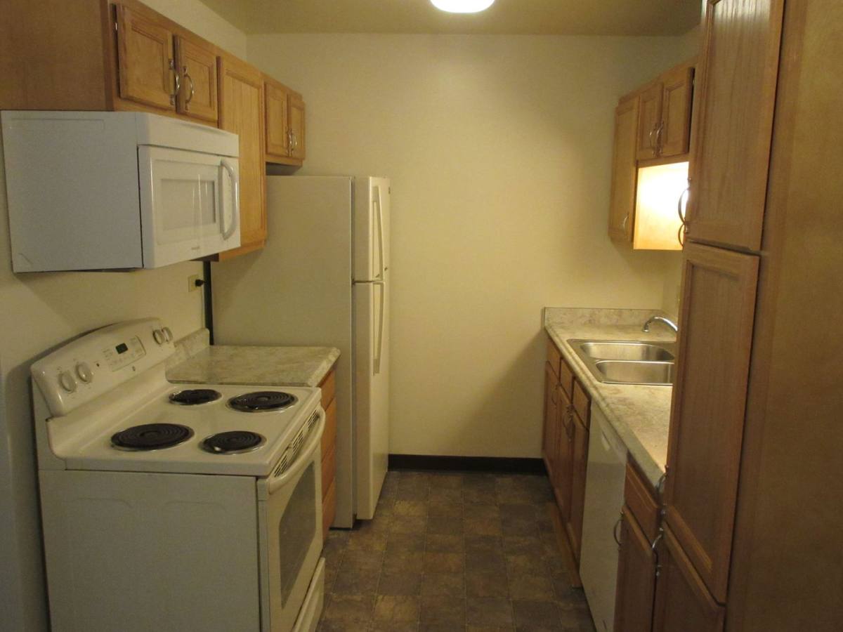 Apartment for rent at 508-520 Collins Rd, Jefferson, WI 53549