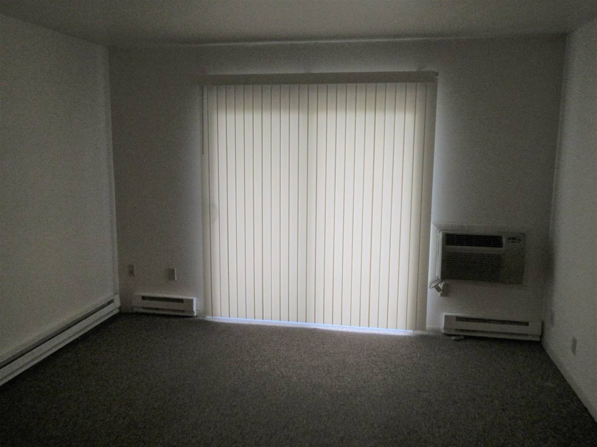 Apartment for rent at 508-520 Collins Rd, Jefferson, WI 53549