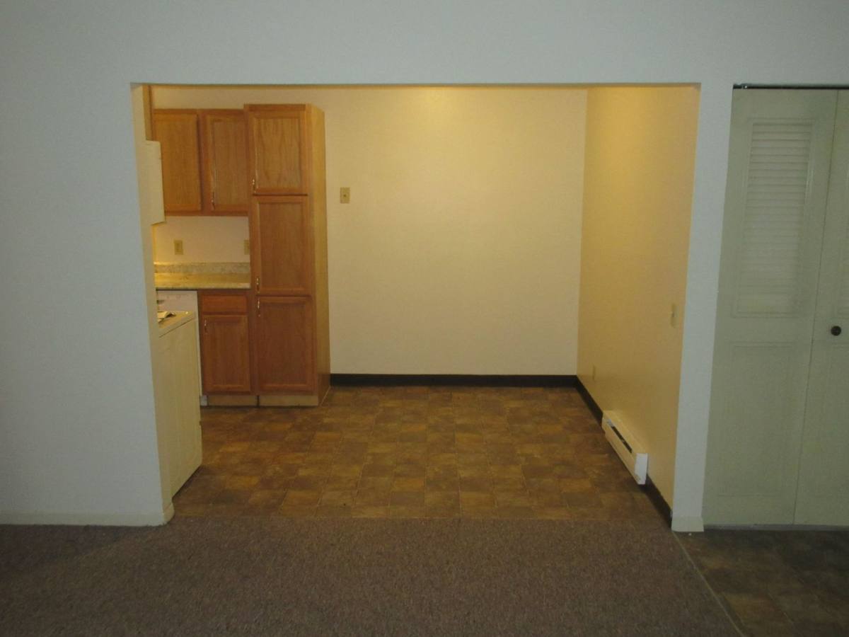 Apartment for rent at 508-520 Collins Rd, Jefferson, WI 53549