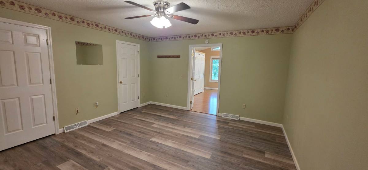 House for rent at 130 Berkshire Loop, Crossville, TN 38558