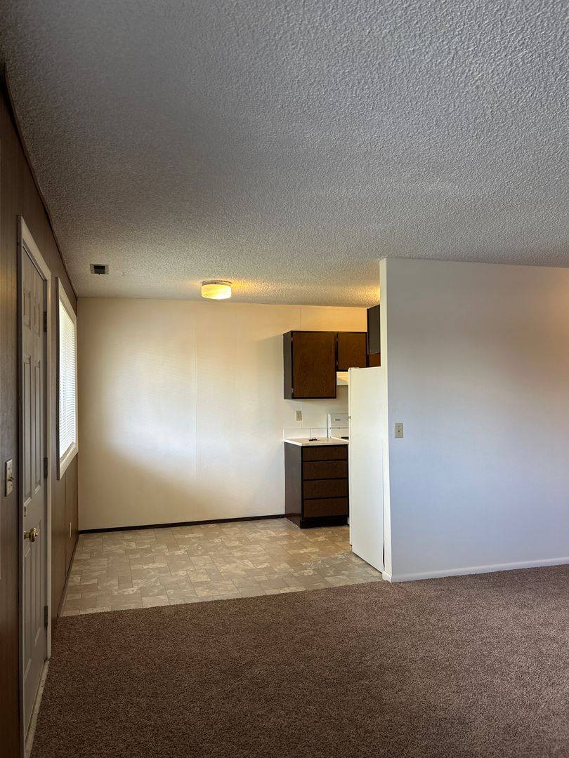 Apartment for rent at 821 8th Ave W, Kalispell, MT 59901