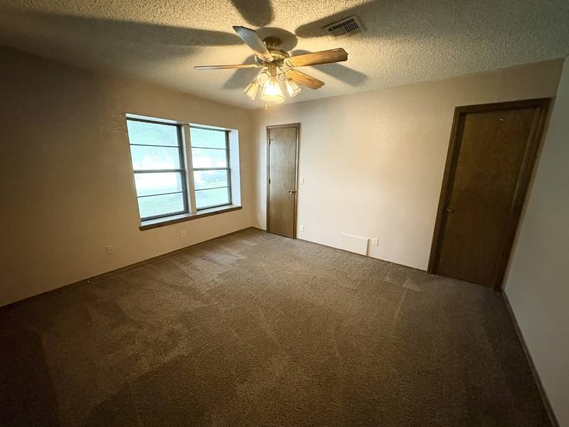 House for rent at 1800 N 21st St #1, Broken Arrow, OK 74012
