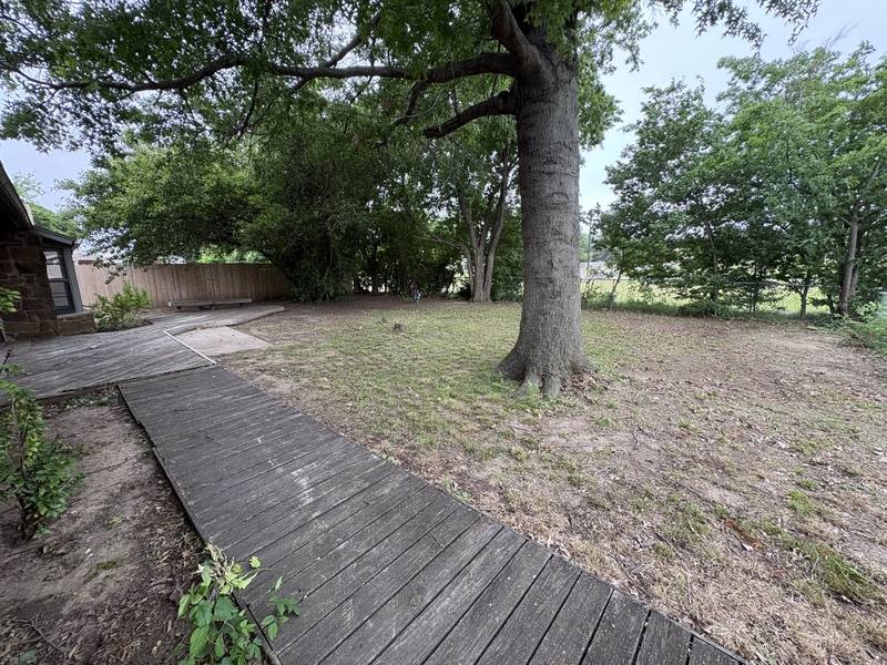 House for rent at 1800 N 21st St #1, Broken Arrow, OK 74012