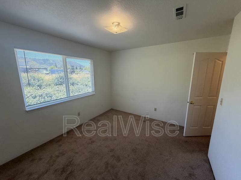 Apartment for rent at 2145 NW Heidi Lane #D, Grants Pass, OR 97526