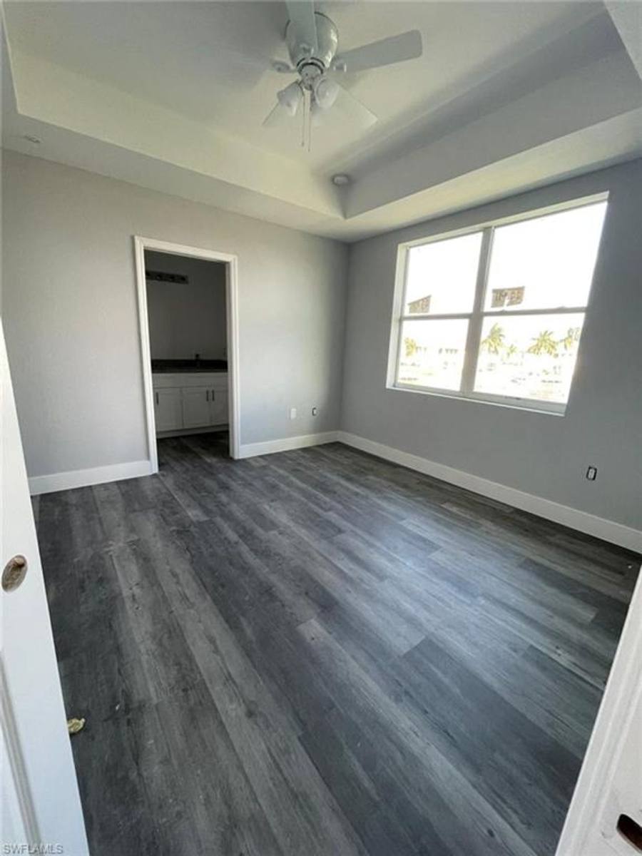 Apartment for rent at 275 SW 4th St #220, Cape Coral, FL 33991