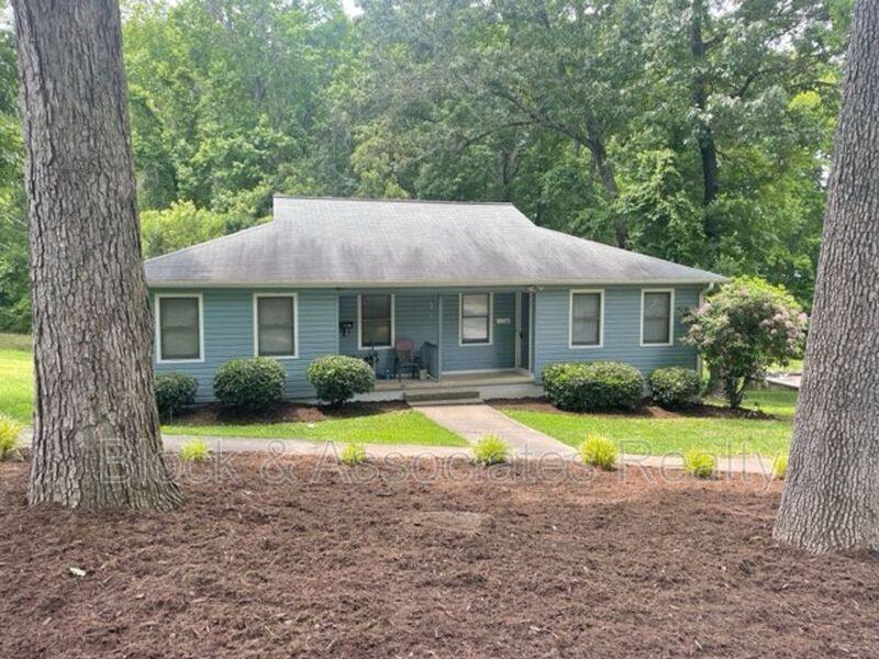 House for rent at 904 Glenwood Rd, Asheboro, NC 27203