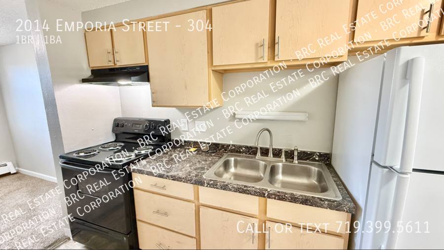 Apartment for rent at 2014 Emporia St, Aurora, CO 80010