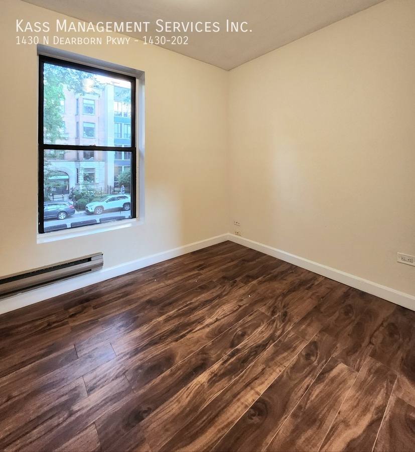 Apartment for rent at 1430 N Dearborn Parkway, Chicago, IL 60610