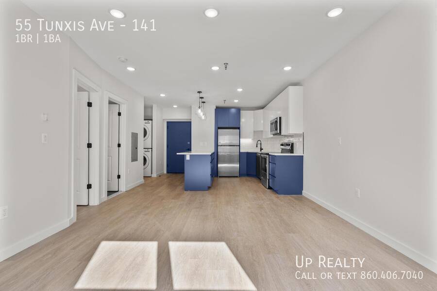 Apartment for rent at 55 Tunxis Ave, Bloomfield, CT 06002