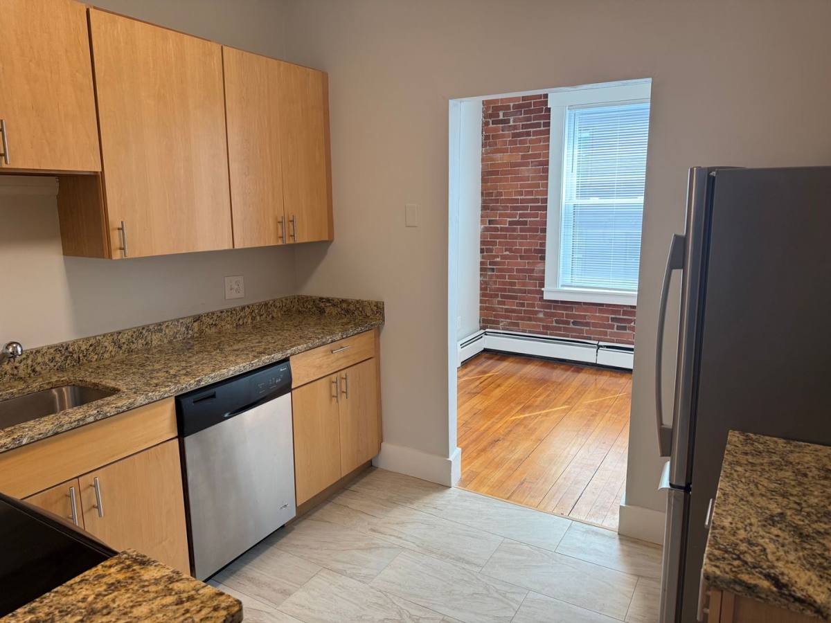 Apartment for rent at 105 Main St, Biddeford, ME 04005