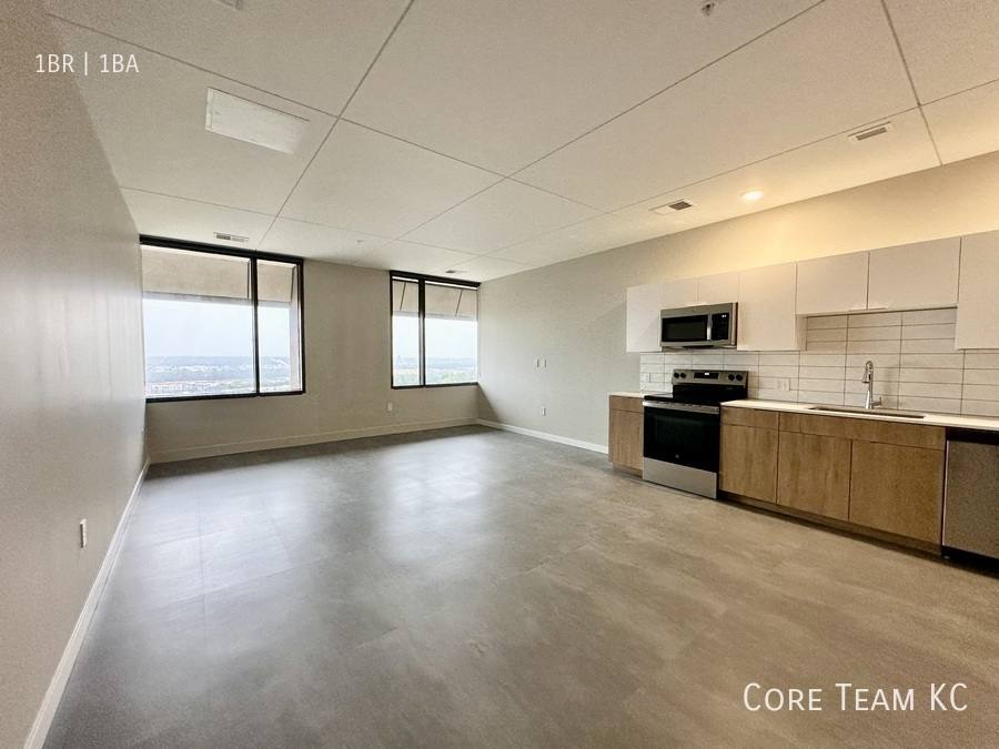 Apartment for rent at 500 E 8th St, Kansas City, MO 64106