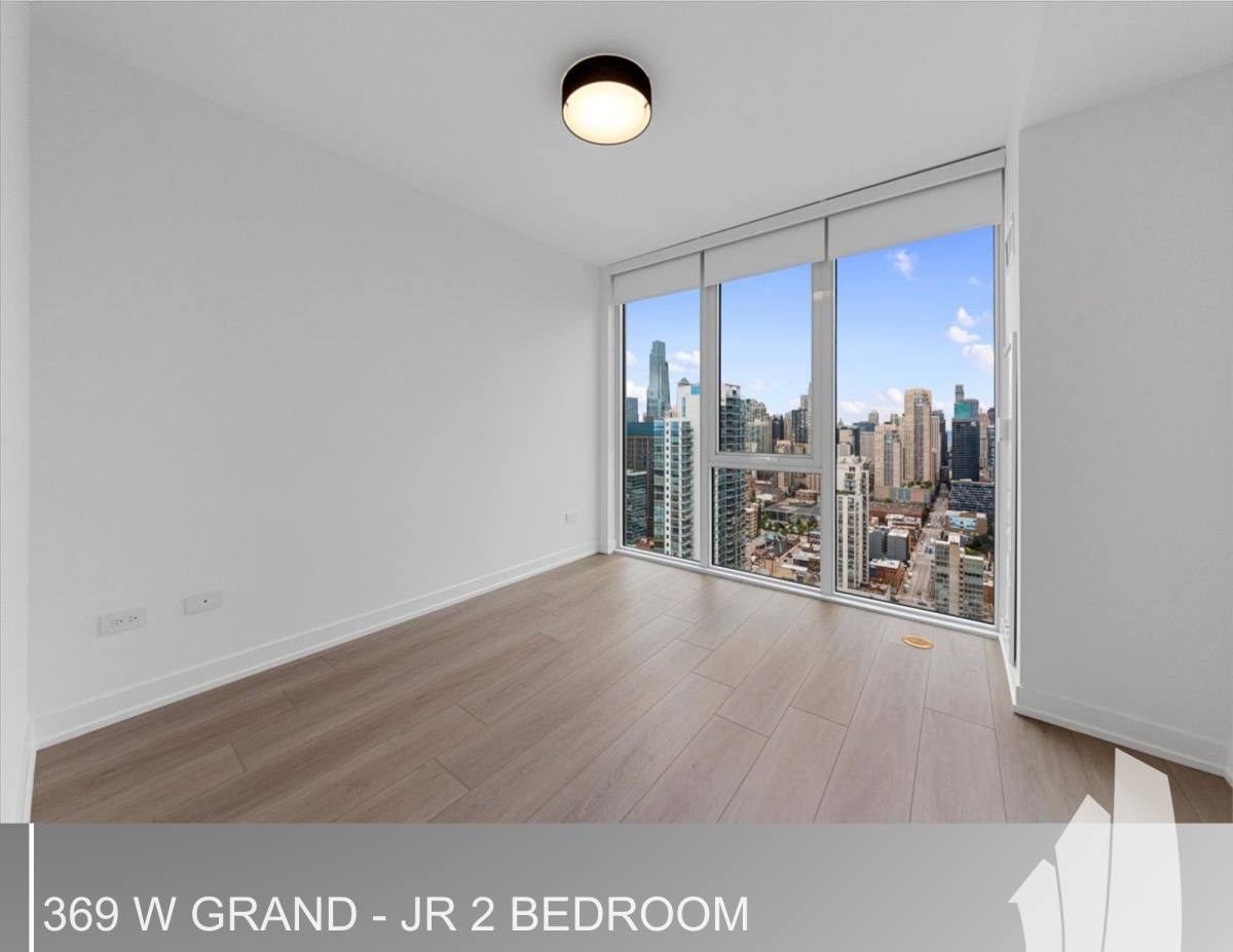 369 W Grand Ave, Chicago, IL 60654 - Apartment for Rent