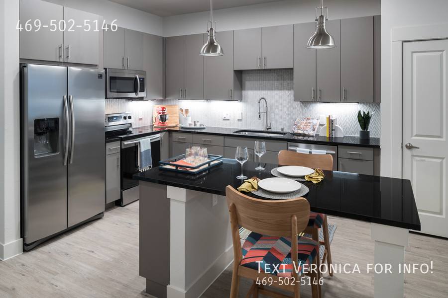 Apartment for rent at 6501 Excellence Way, Plano, TX 75023