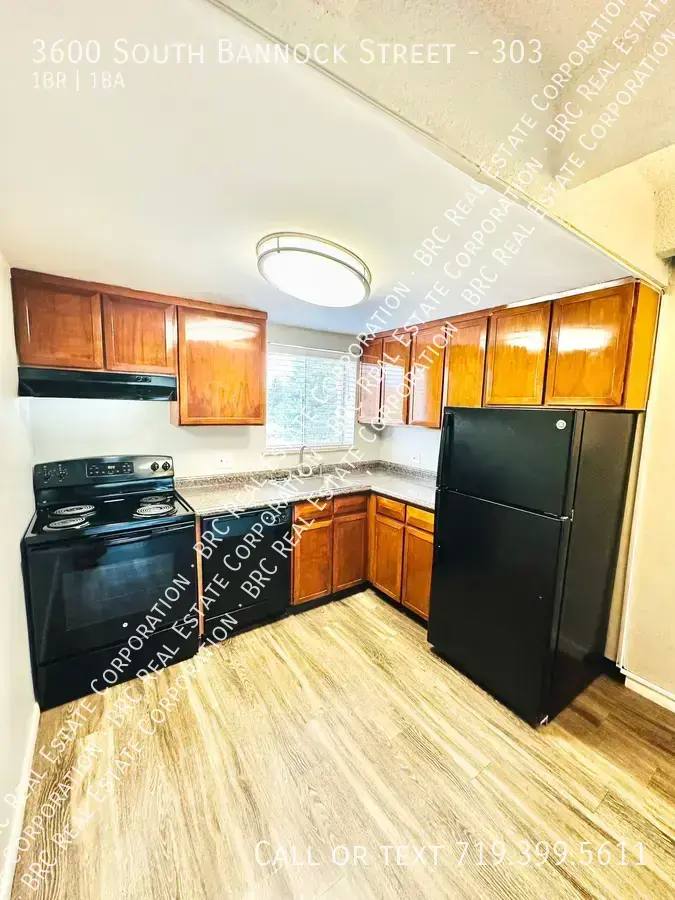 Apartment for rent at 3600 S Bannock St, Englewood, CO 80110