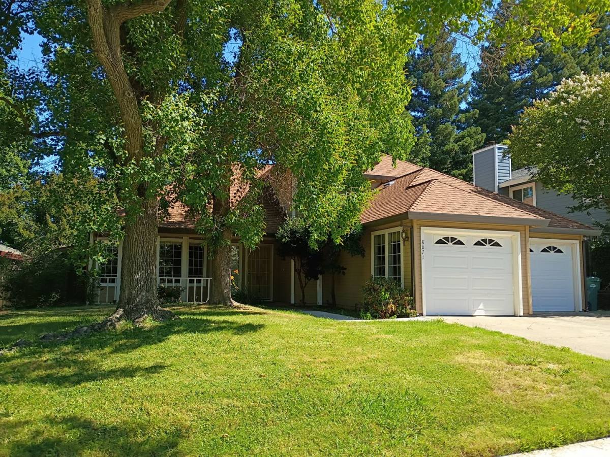 House for rent at 8071 Livorna Way, Fair Oaks, CA 95628