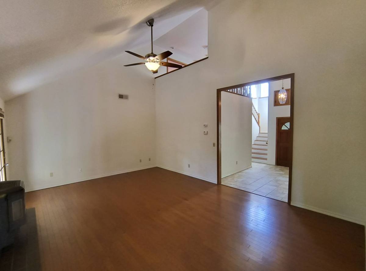 House for rent at 8071 Livorna Way, Fair Oaks, CA 95628