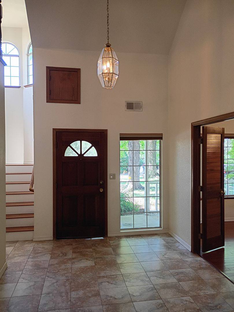 House for rent at 8071 Livorna Way, Fair Oaks, CA 95628