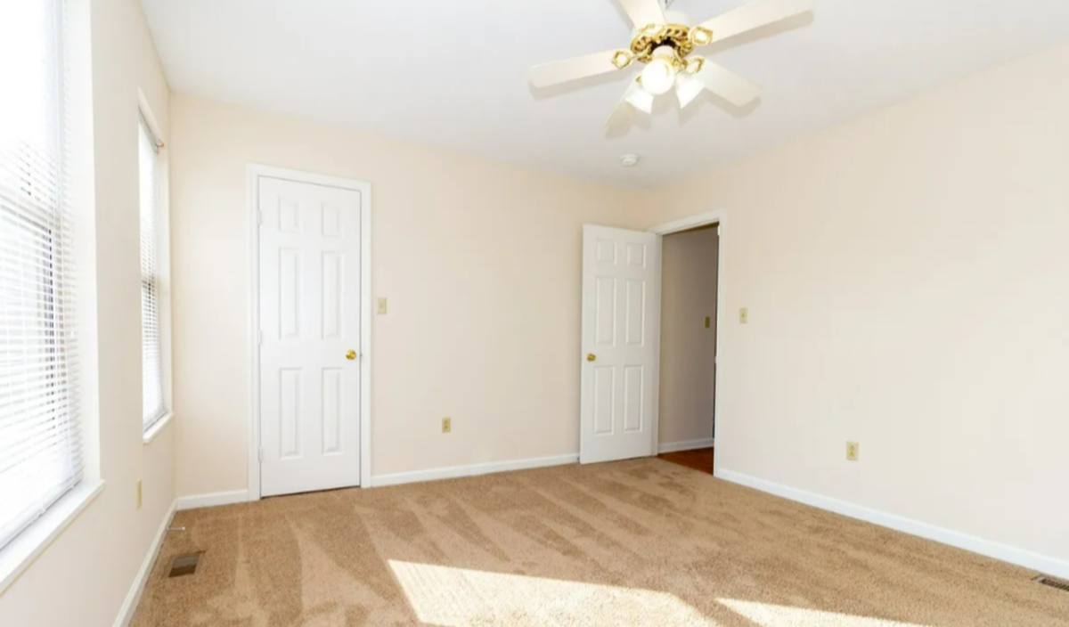 Apartment for rent at 429 Garden City Dr, Richmond, KY 40475