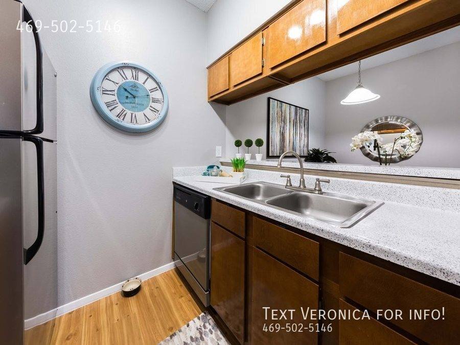 Apartment for rent at 1003 Justin Lane, Austin, TX 78757