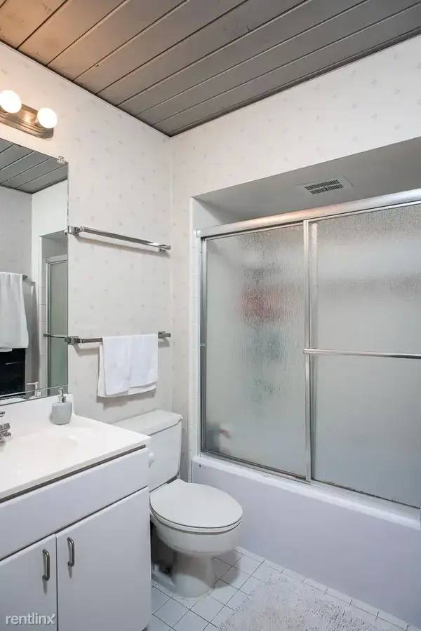 Apartment for rent at 1224 Washtenaw Court, Ann Arbor, MI 48104