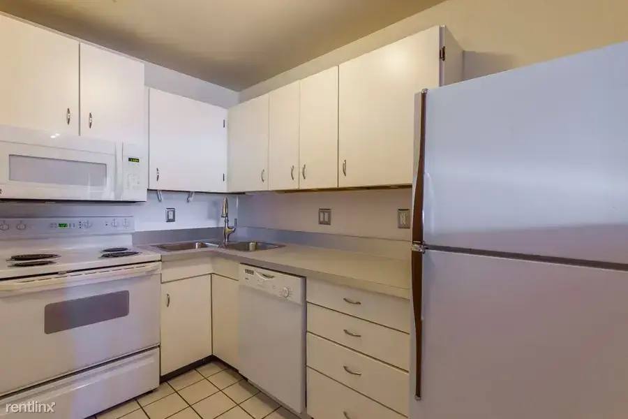 Apartment for rent at 1224 Washtenaw Court, Ann Arbor, MI 48104