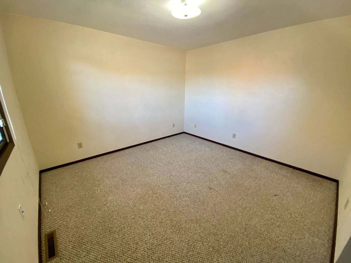 Apartment for rent at 4037-4047 W 38th St, Erie, PA 16505