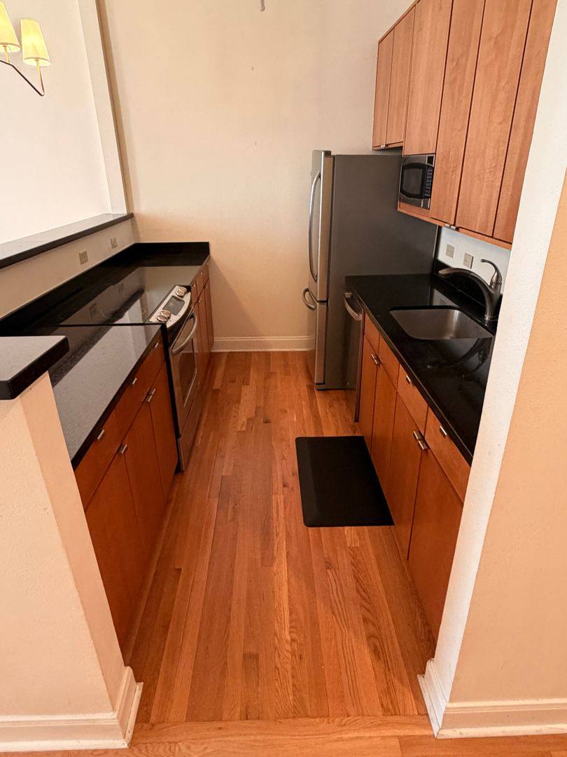 Condo for rent at 330 Julia St #225, New Orleans, LA 70130