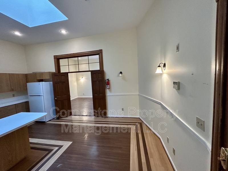 Apartment for rent at 202 1 2 S Main St, Ottawa, KS 66067