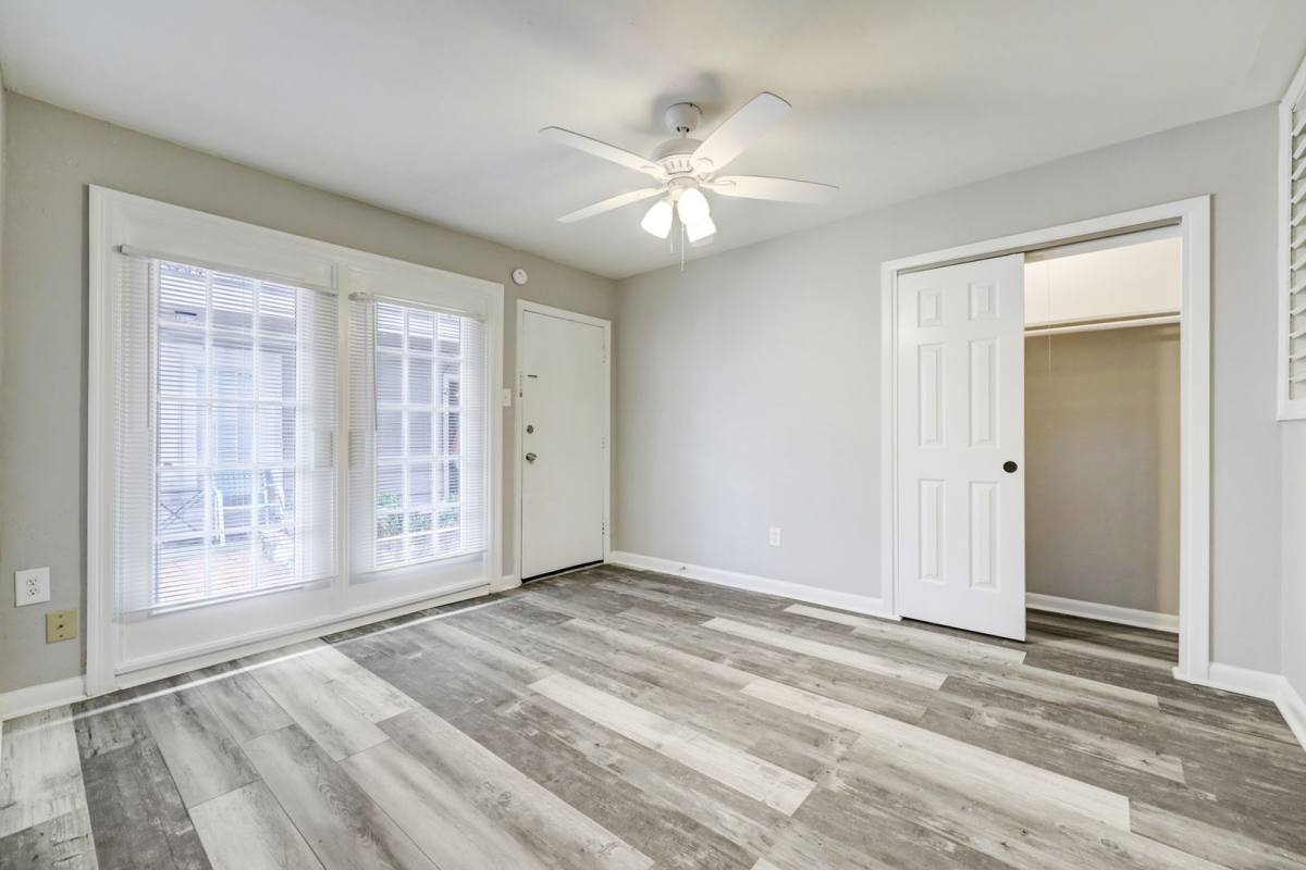 Apartment for rent at 2202 Park St, Houston, TX 77019