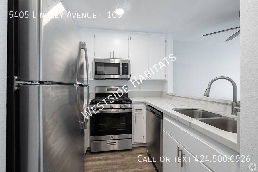 Apartment for rent at 5405 Lindley Ave, Tarzana, CA 91356